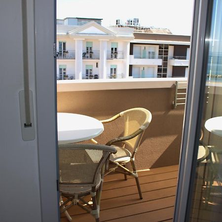 Hotel Atlas Gabicce Mare Ngoại thất bức ảnh