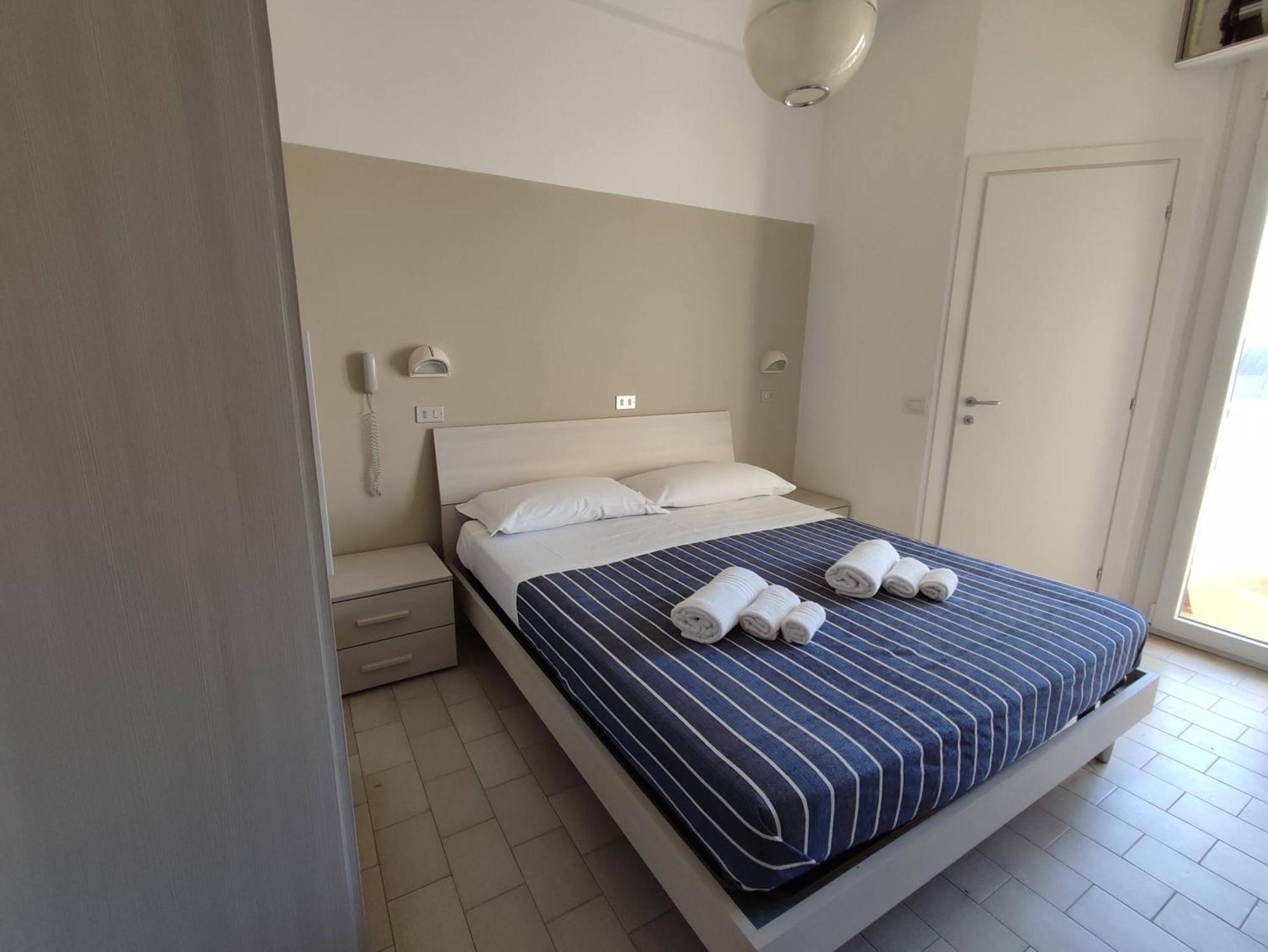 Hotel Atlas Gabicce Mare Ngoại thất bức ảnh